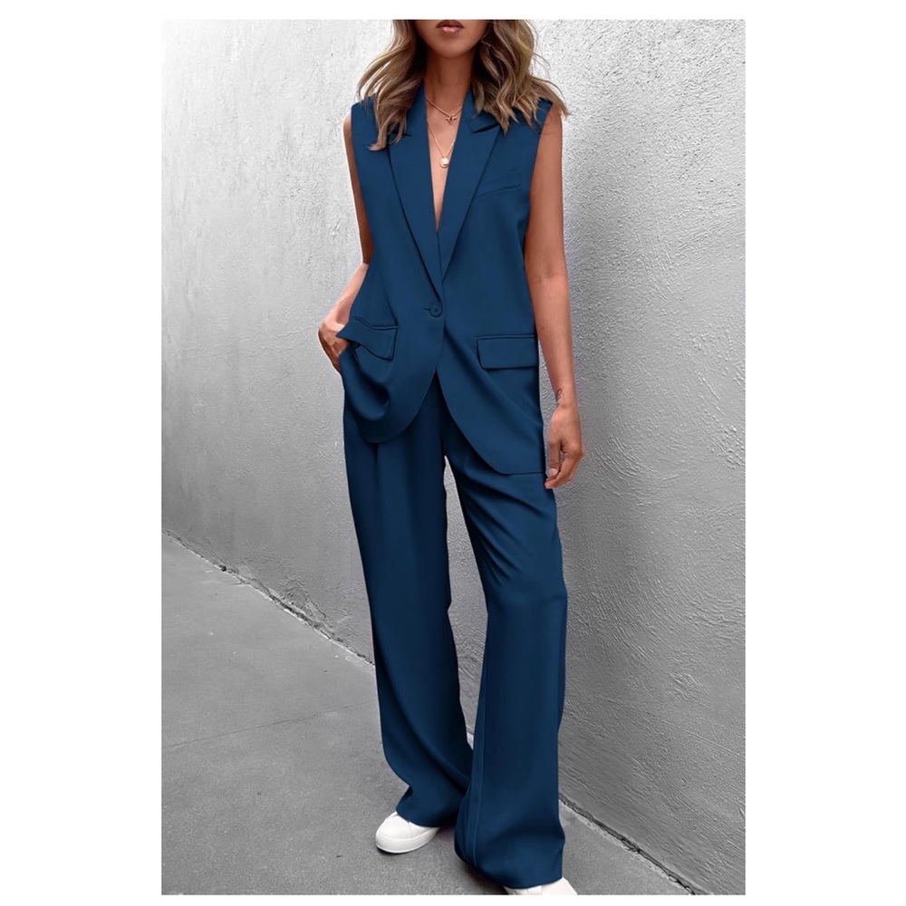 Women's Sleeveless Matching Set